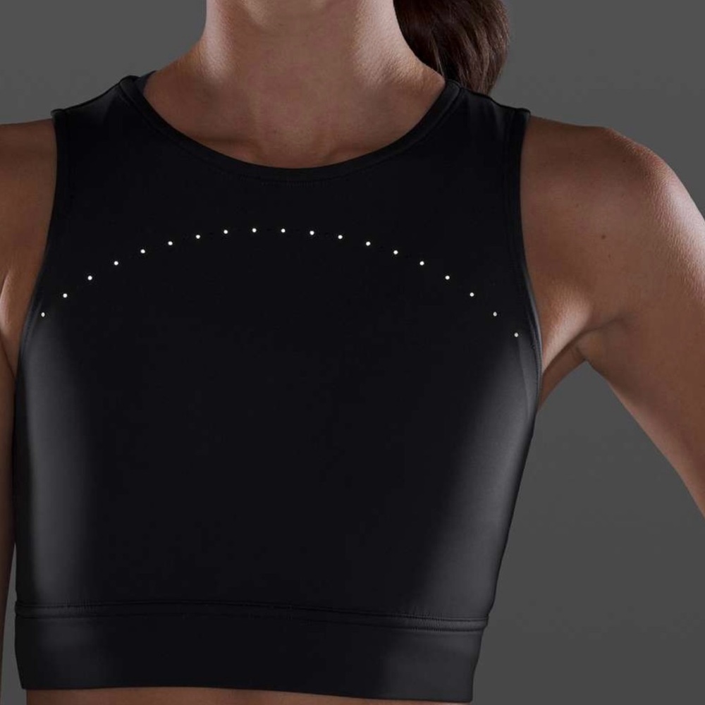 Lululemon size 4 Hotty Hot cropped tank - Graphite Grey